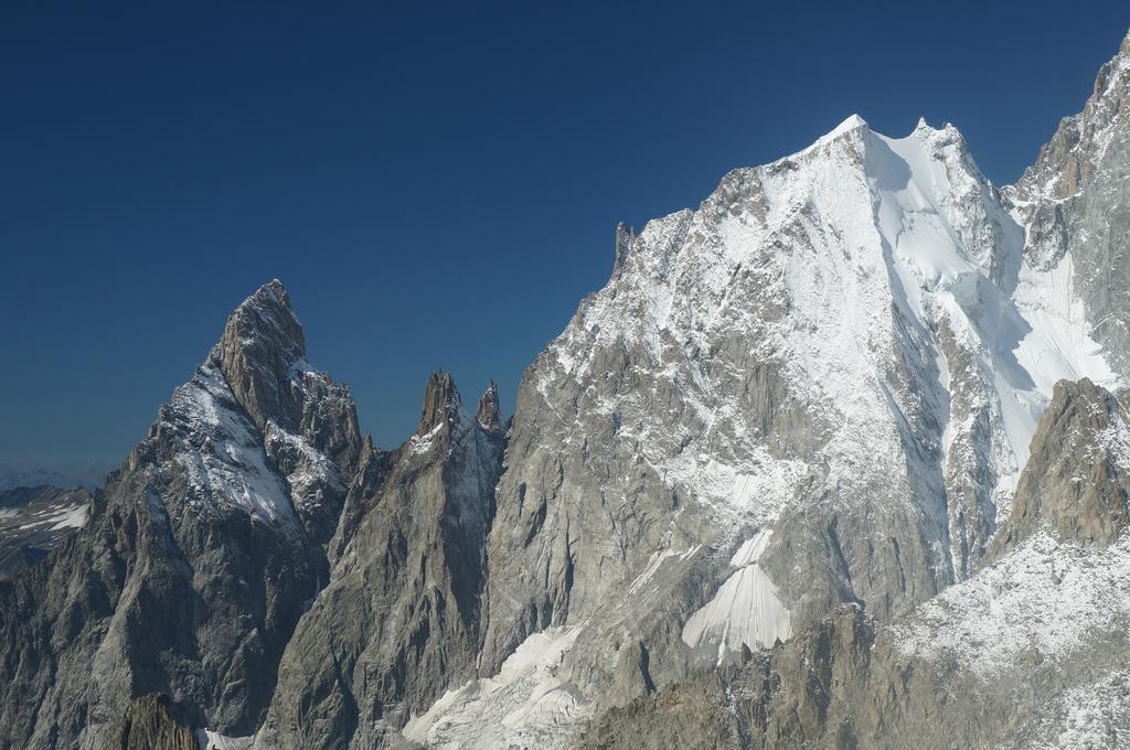 Hotel Aiguille Noire Courmayeur Eksteriør bilde